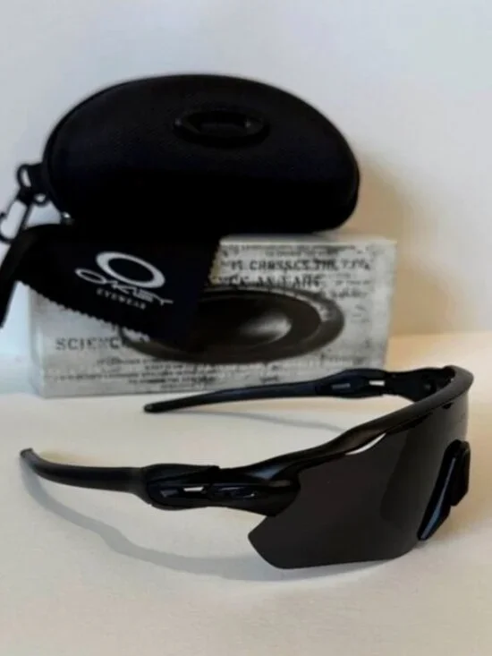 Oakley Radar EV PRIZM Polarized OO9208 Black Frame - Picture 2 of 9